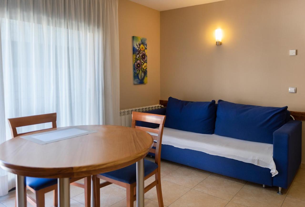 Aparthotel Iceberg Sant Julia de Loria Ngoại thất bức ảnh