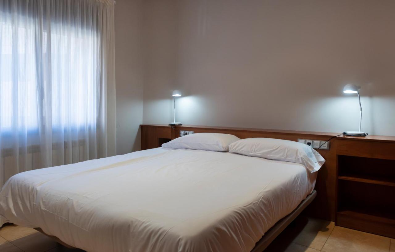 Aparthotel Iceberg Sant Julia de Loria Ngoại thất bức ảnh