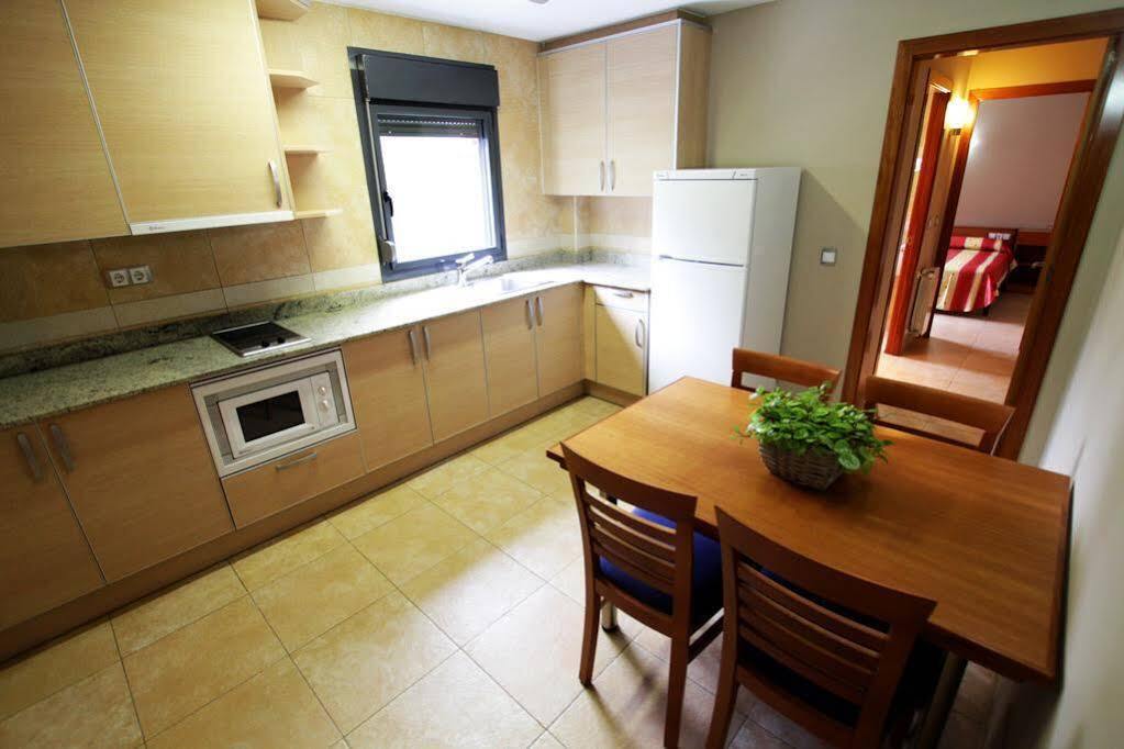 Aparthotel Iceberg Sant Julia de Loria Ngoại thất bức ảnh